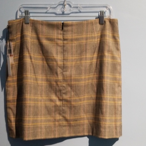 NWT 1 State Plaid Skirt - Picture 2 of 2